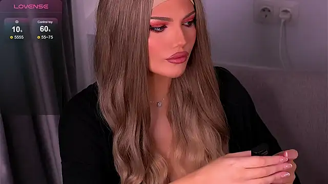 Snapshot of Graciane_Lee chatting on 24, 9, 2025 Graciane Lee online show from 24, 9, 2025