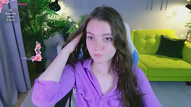 Lana  Cute  online show from 14, 7, 2026