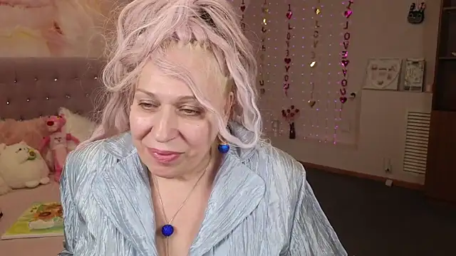 Penelope Pinky online show from 26, 2, 2025