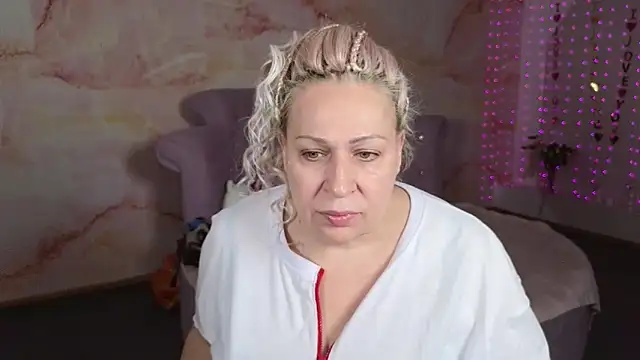 Penelope Pinky online show from 15, 10, 2025