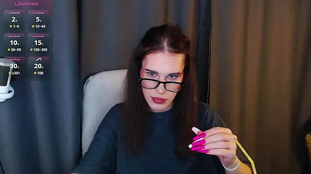 Cassie Bae online show from 2, 3, 2025