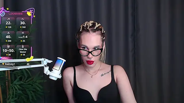 Cassie Bae online show from 21, 12, 2025