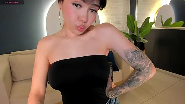 FernandaX1 online show from 11, 3, 2025