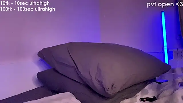  xxtina online show from 13, 11, 2025