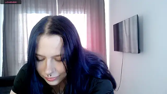 tender kiitty online show from 25, 7, 2026