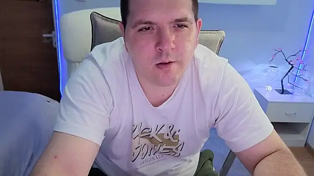 Snapshot of JasonJacks chatting on 2, 7, 2026 JasonJacks online show from 2, 7, 2026