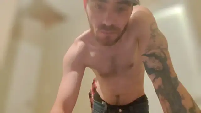 Snapshot of Huntzg23 chatting on 14, 1, 2026 Huntzg23 online show from 14, 1, 2026