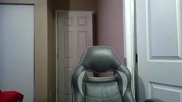 Huntzg23 online show from 16, 3, 2026