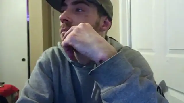 Huntzg23 online show from 13, 4, 2026