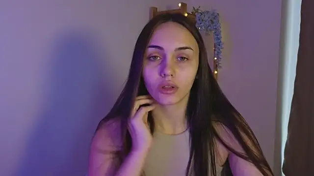 IrinaShayk18 online show from 28, 1, 2025