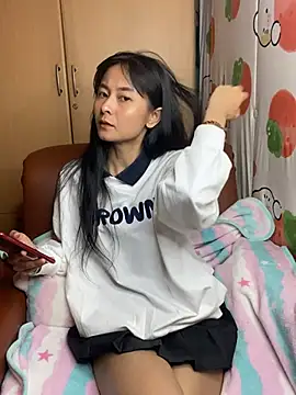 Snapshot of Nn065 chatting on 13, 2, 2025 Nn065 online show from 13, 2, 2025