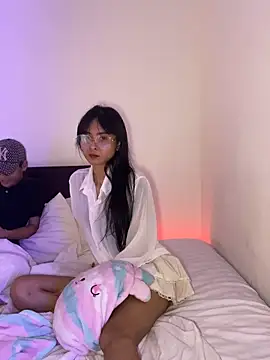 Snapshot of Nn065 chatting on 8, 3, 2025 Nn065 online show from 8, 3, 2025