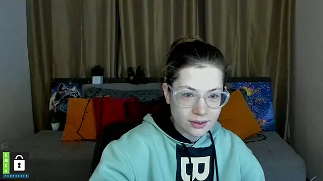 Snapshot of Alicia_redfollow chatting on 30, 1, 2025 Alicia redfollow online show from 30, 1, 2025