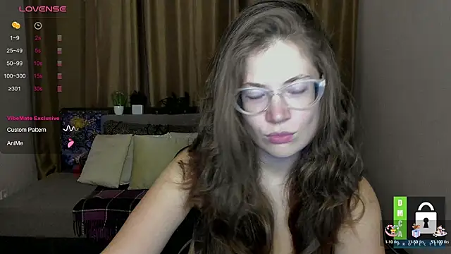 Snapshot of Alicia_redfollow chatting on 24, 9, 2025 Alicia redfollow online show from 24, 9, 2025
