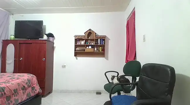 Snapshot of pecadodulce123 chatting on 2, 2, 2025 pecadodulce123 online show from 2, 2, 2025