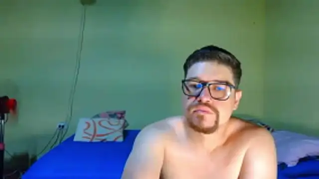 pecadodulce123 online show from 12, 4, 2026