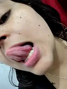 Snapshot of Miss_balloonsmila chatting on 29, 12, 2024 Miss balloonsmila online show from 29, 12, 2024