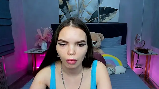 Curvy Dynamite  online show from 6, 11, 2025