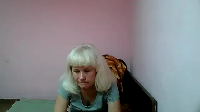 sakura blonde online show from 9, 2, 2025