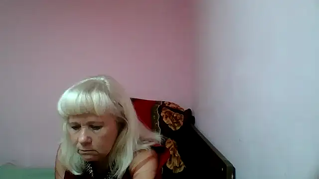 sakura blonde online show from 19, 2, 2025