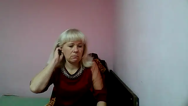 sakura blonde online show from 20, 2, 2025