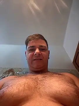 SecretlyDD online show from 13, 2, 2025