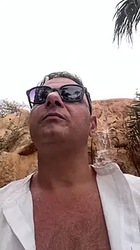 SecretlyDD online show from 9, 1, 2026