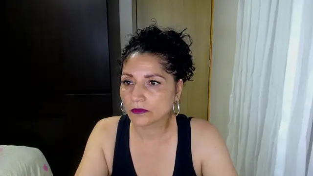 arianna ros3 online show from 8, 4, 2026