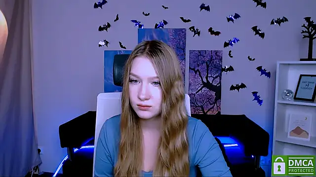 playful sophie online show from 27, 12, 2024