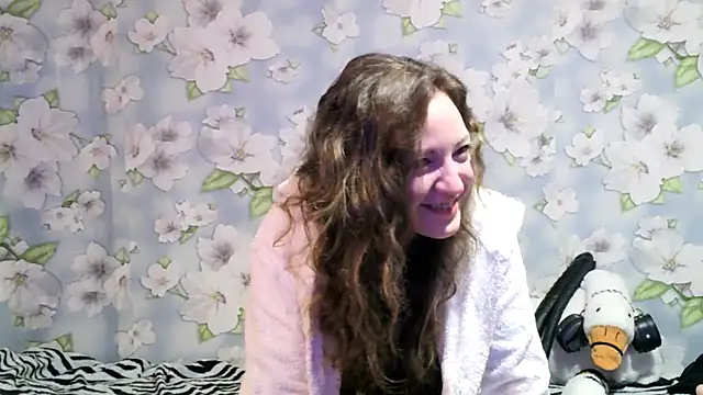 Snapshot of KattyLuuu chatting on 6, 2, 2025 KattyLuuu online show from 6, 2, 2025