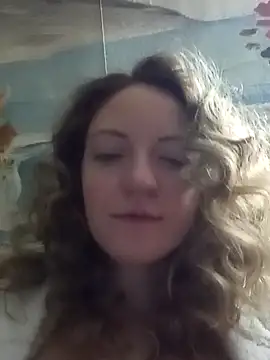 Snapshot of KattyLuuu chatting on 28, 11, 2025 KattyLuuu online show from 28, 11, 2025