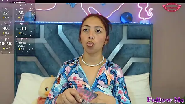 Snapshot of Roxan_Fox- chatting on 23, 2, 2026 Roxan Fox- online show from 23, 2, 2026