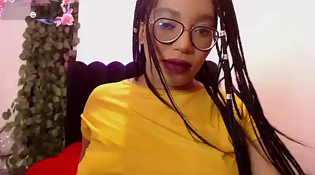Snapshot of AmyBriiggs chatting on 28, 1, 2025 AmyBriiggs online show from 28, 1, 2025