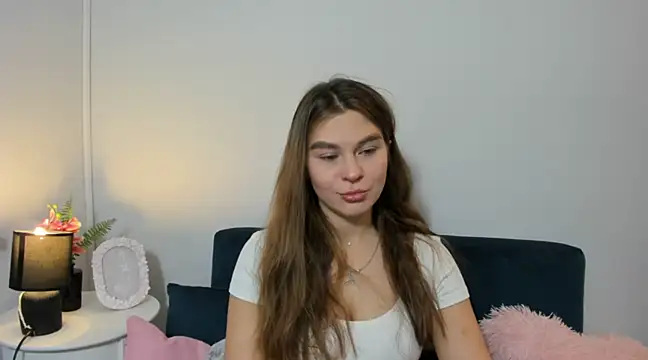 Snapshot of CamilaAmazing chatting on 10, 2, 2025 CamilaAmazing online show from 10, 2, 2025