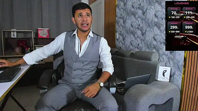 Hideintheoffice online show from 3, 2, 2026