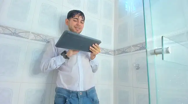 Samir bear online show from 24, 1, 2025