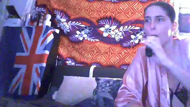 Snapshot of lara1105 chatting on 23, 1, 2025 lara1105 online show from 23, 1, 2025