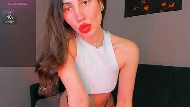 Snapshot of imMolly11 chatting on 14, 2, 2025 imMolly11 online show from 14, 2, 2025