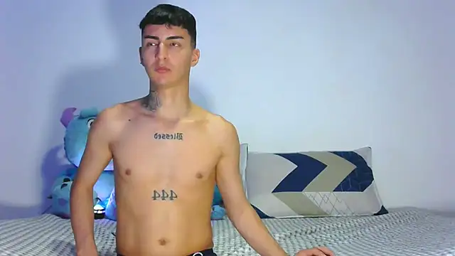 Angel xxx online show from 9, 3, 2025