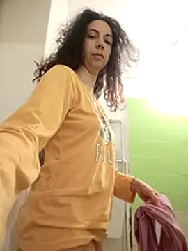 naughty69curls online show from 29, 3, 2026