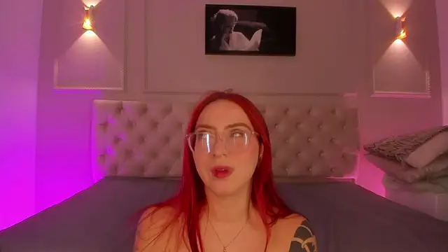 anniemartinezz online show from 14, 9, 2025