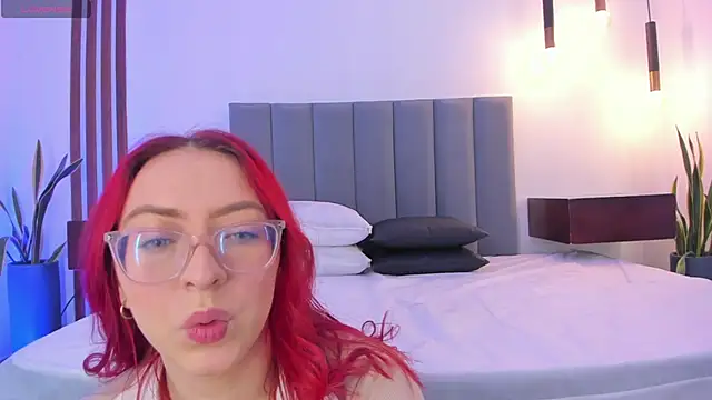 anniemartinezz online show from 26, 11, 2025