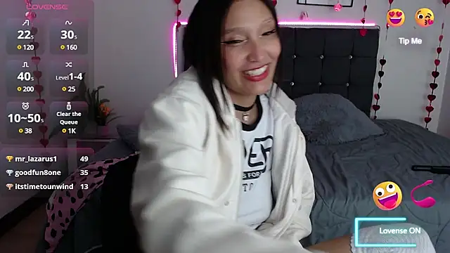 Snapshot of mia_collens chatting on 10, 3, 2025 mia collens online show from 10, 3, 2025