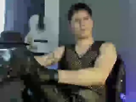 Snapshot of Antonello_Vannucci chatting on 18, 12, 2025 Antonello Vannucci online show from 18, 12, 2025