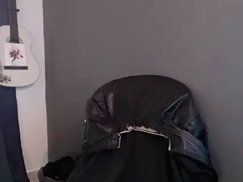 Snapshot of Antonello_Vannucci chatting on 14, 1, 2026 Antonello Vannucci online show from 14, 1, 2026