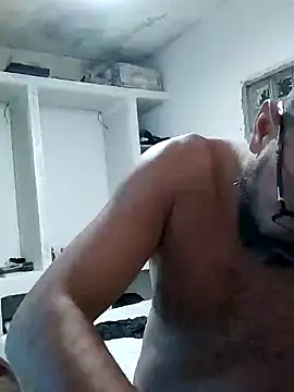 Snapshot of Jhonylima chatting on 5, 1, 2025 Jhonylima online show from 5, 1, 2025