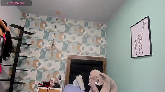 ARYAMORGAN1 online show from 7, 2, 2025