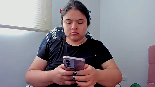 lizzie c online show from 12, 11, 2025