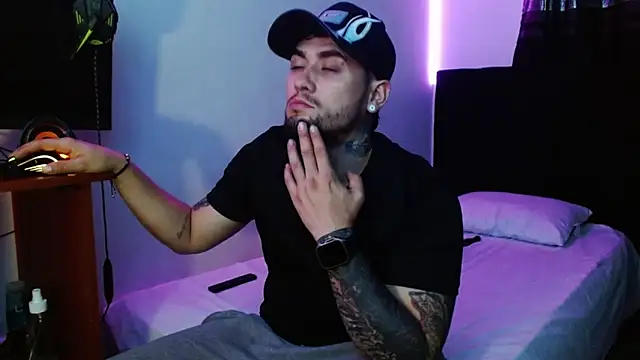 miia-liiam online show from 2, 2, 2026