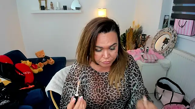 Aileen Stone online show from 16, 2, 2025